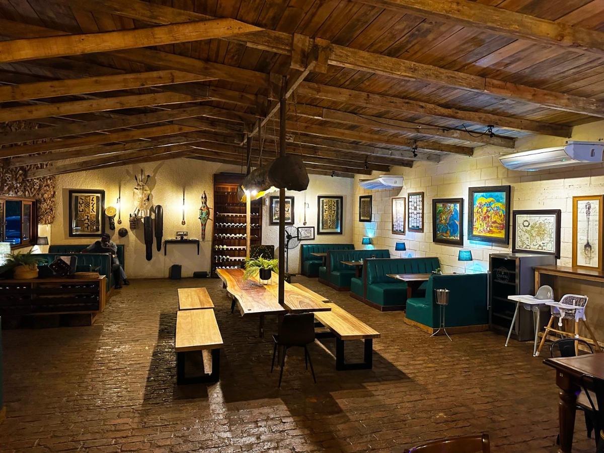 Bougainvilla Boutique Hotel & Restaurant Lubumbashi Buitenkant foto