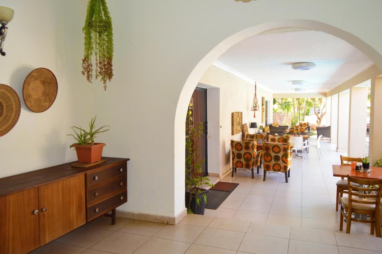 Bougainvilla Boutique Hotel & Restaurant Lubumbashi Buitenkant foto