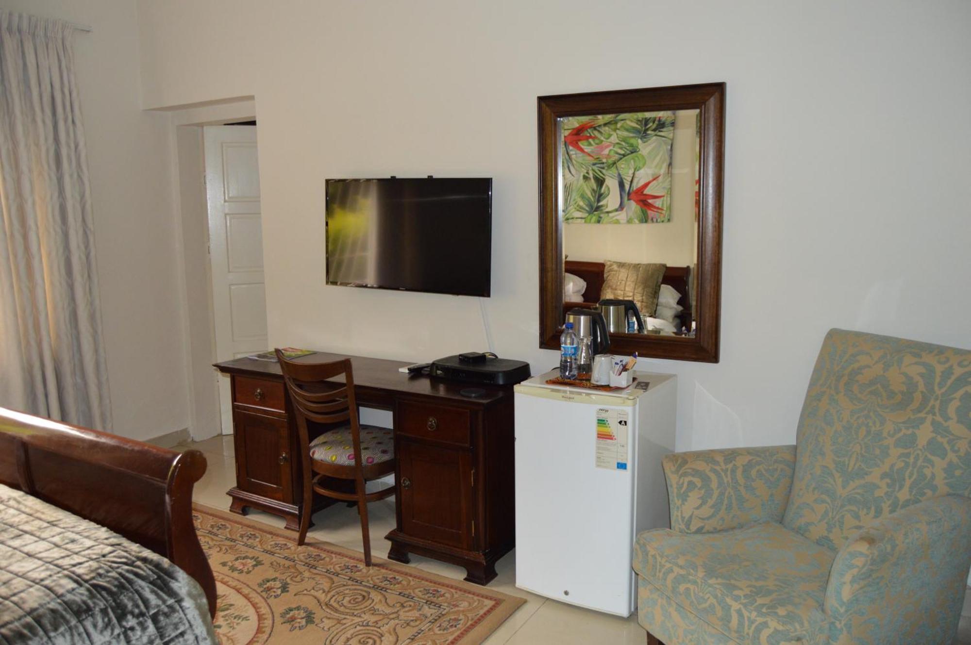 Bougainvilla Boutique Hotel & Restaurant Lubumbashi Buitenkant foto