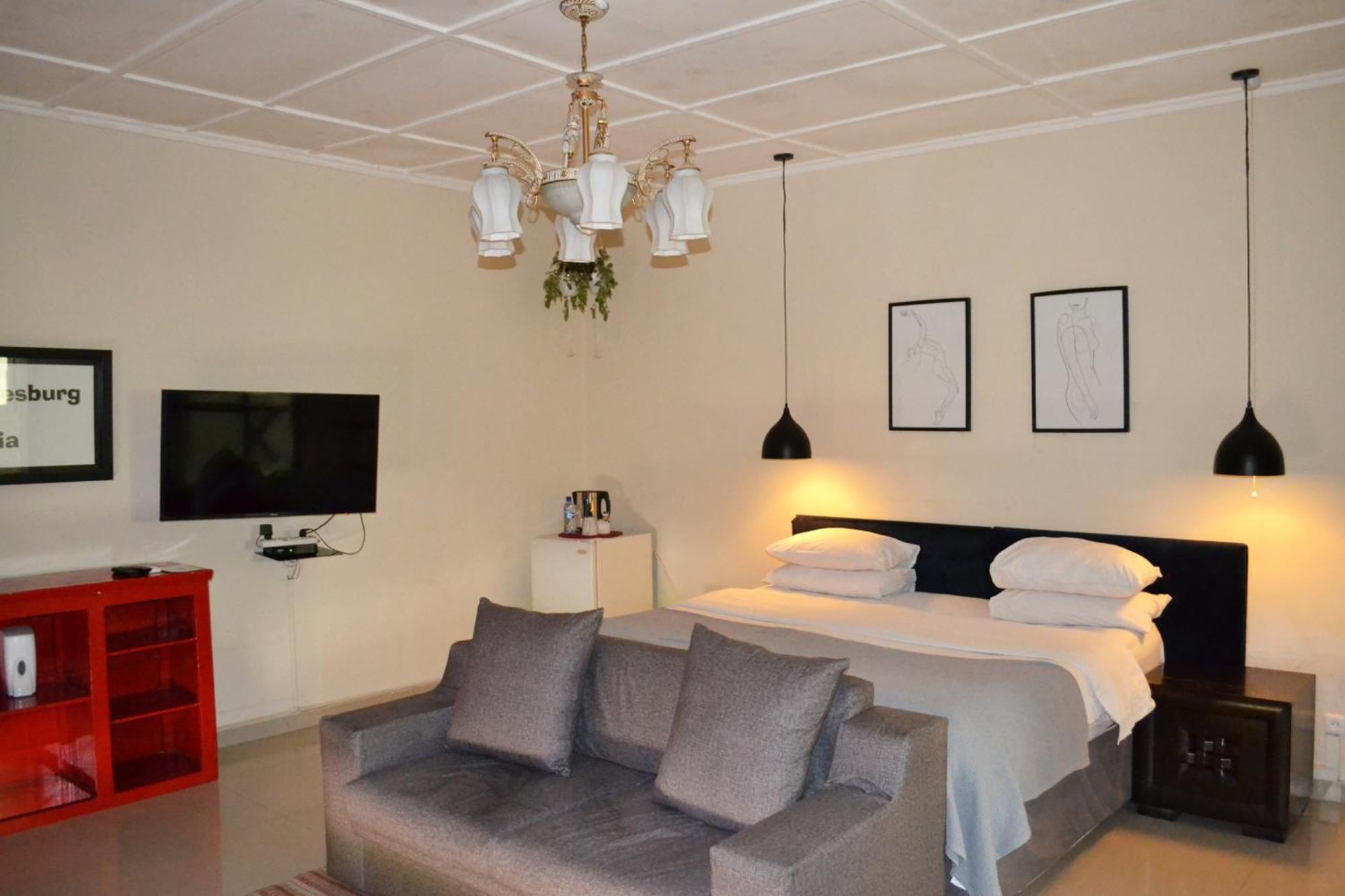 Bougainvilla Boutique Hotel & Restaurant Lubumbashi Buitenkant foto